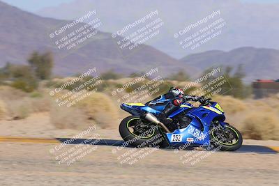 media/Dec-09-2023-SoCal Trackdays (Sat) [[76a8ac2686]]/Turn 4 Set 1 (1120am)/